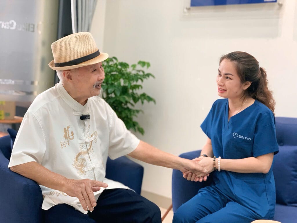 Chăm sóc bệnh nhân tại nhà tận tâm