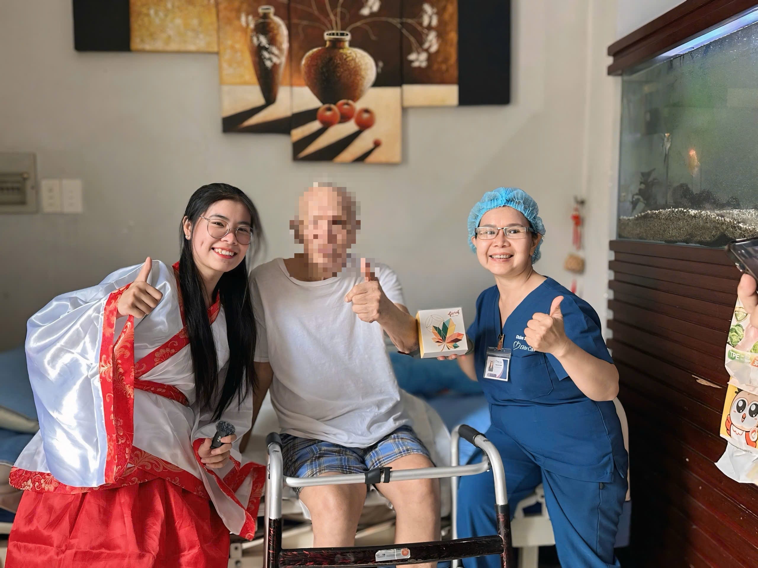 Khoảnh khắc Trung Thu cùng cụ Trần Tiển